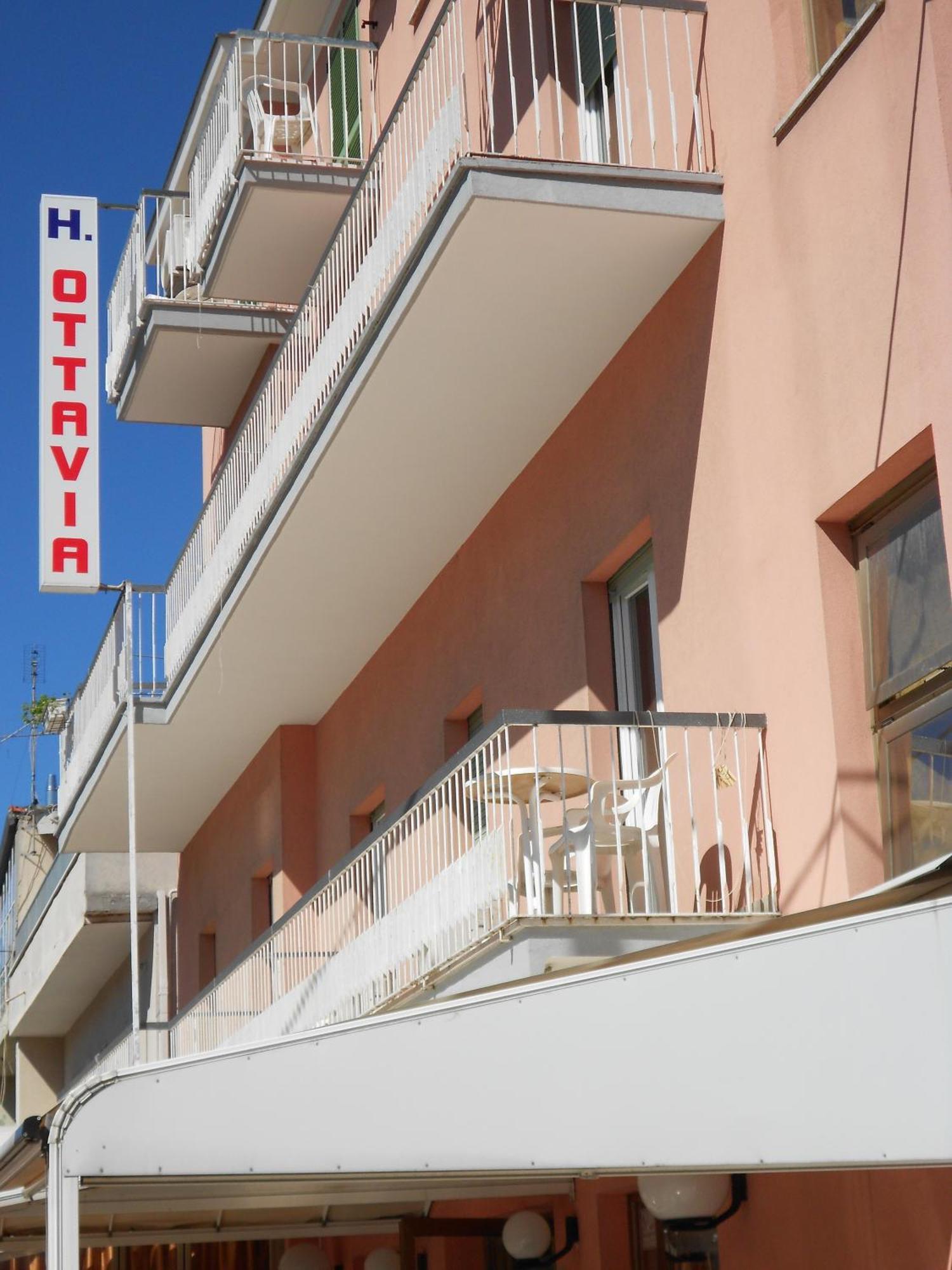 Hotel Ottavia Rimini Exterior foto
